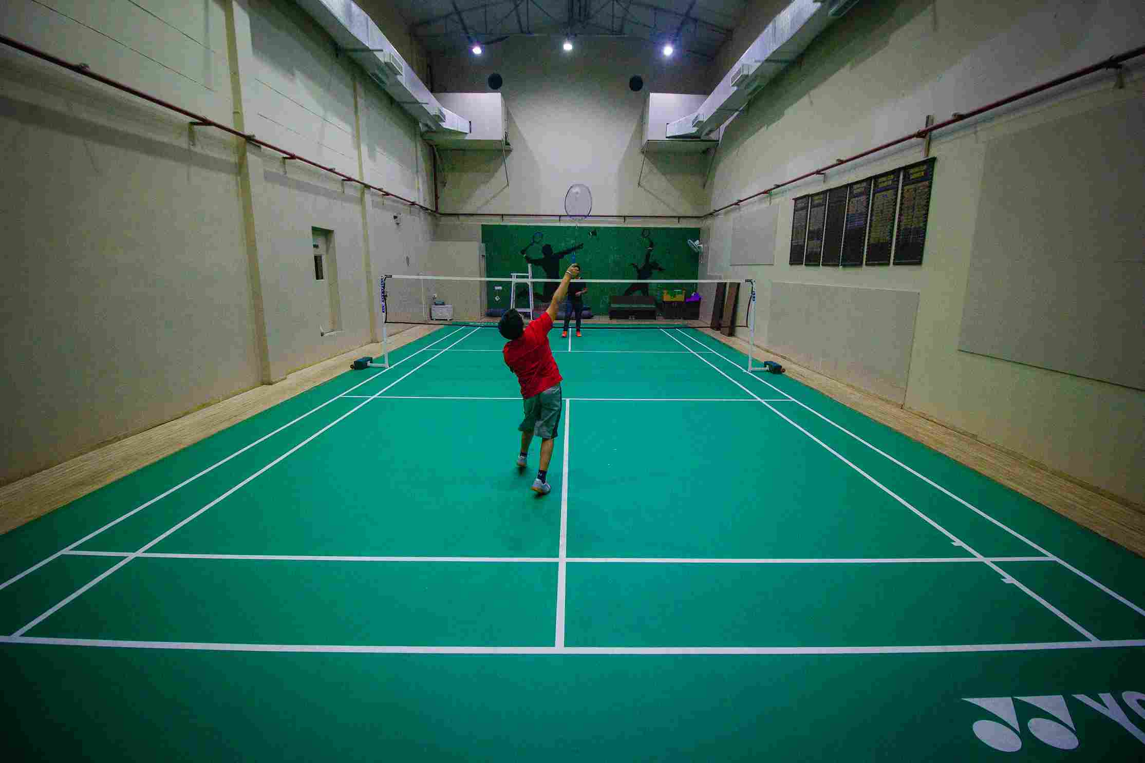 Badminton